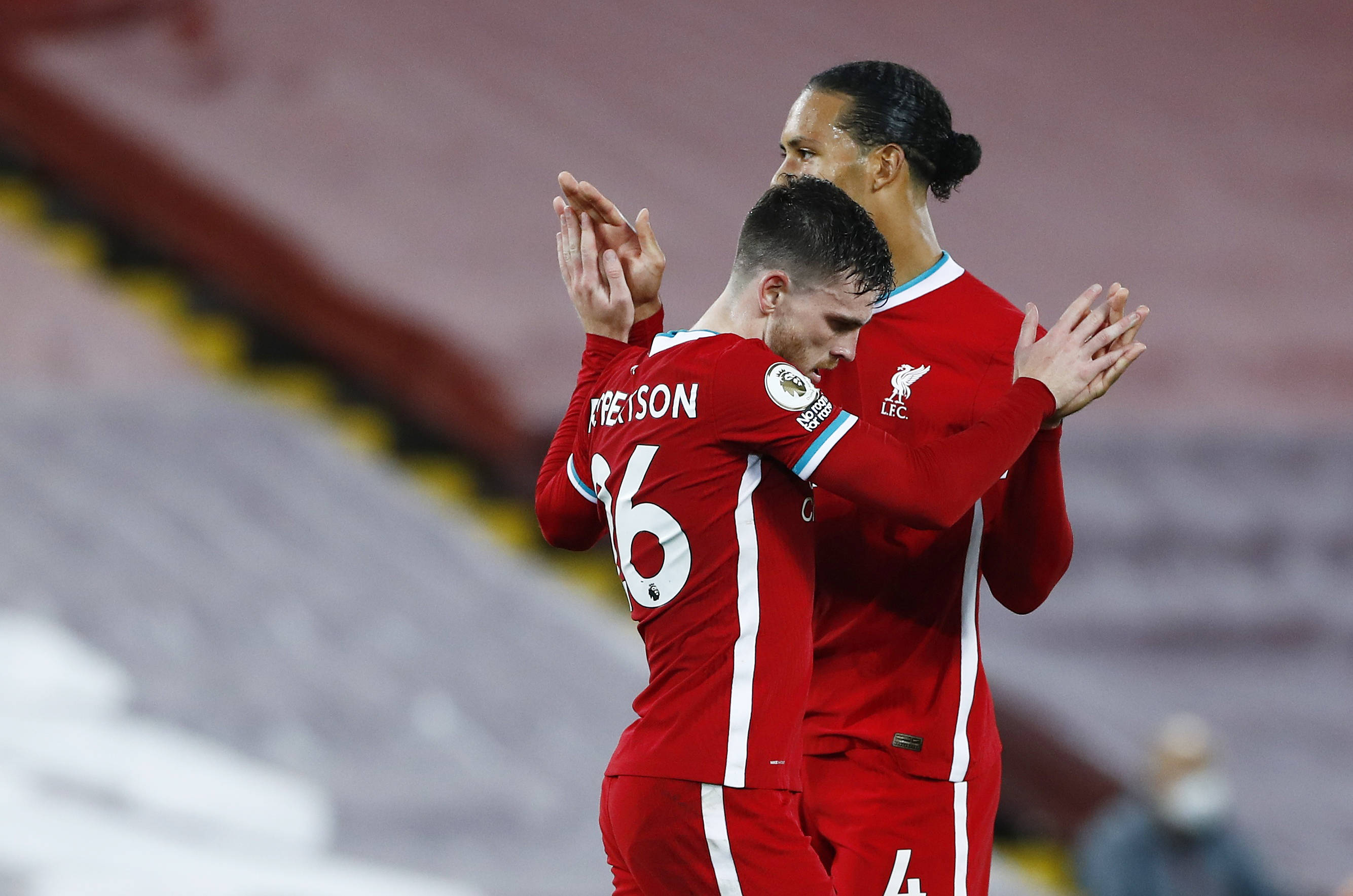 篮球——CBA常规赛：青岛国信制药胜四川丰谷酒业.